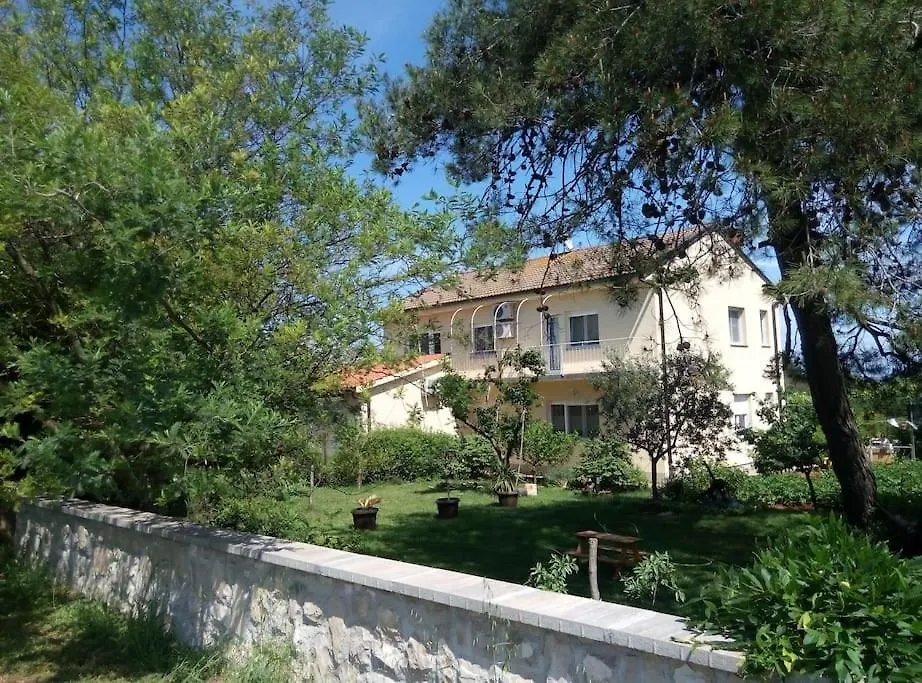 Apartman Nela Banjole Apartment